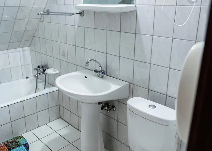 Bagoly Fogado 2* Gyomro