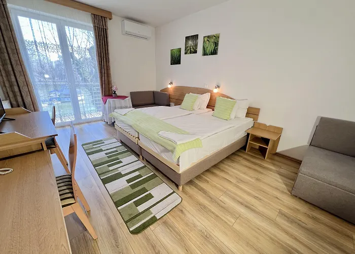 Bagoly Fogado 2* Gyomro