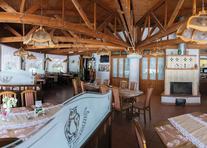 Bagoly Fogado Inn